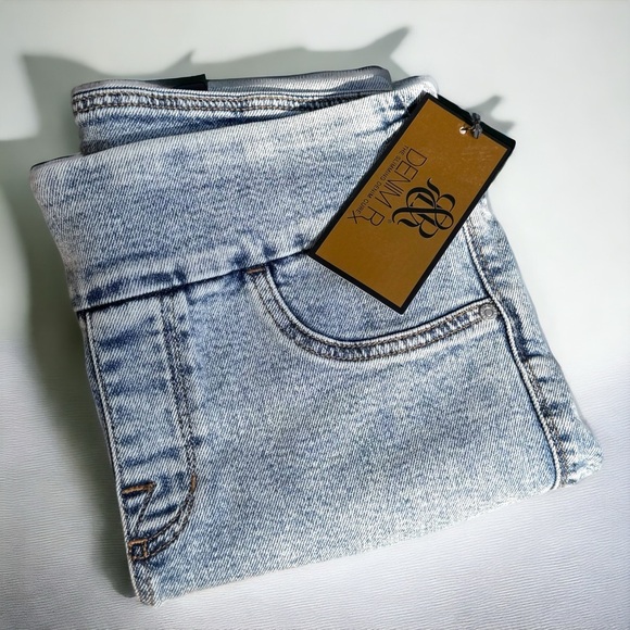 NWT Rock & Republic Women Skinny Jeans, 10M, Comfortable Pull-On Style, Jeggings - Picture 2 of 13